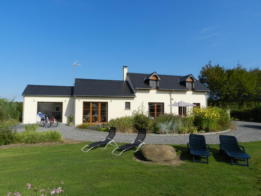 Gite La Grenouillere Esqueheries Exterior foto